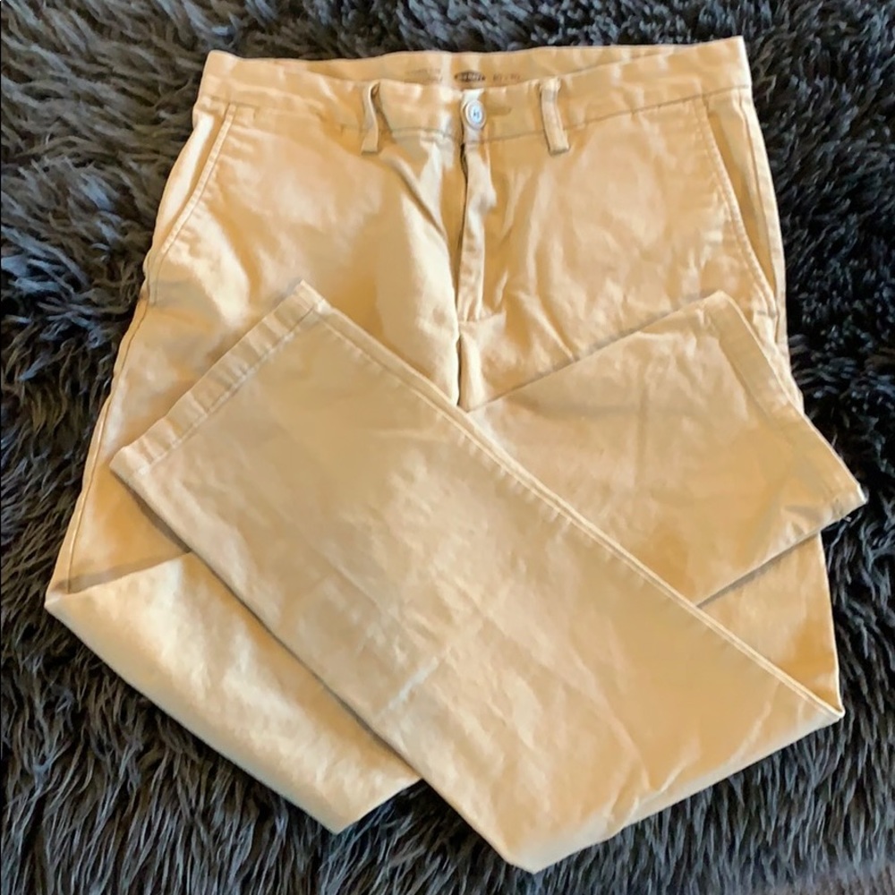 Khakis